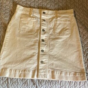 EUC Anne Taylor Loft cream colored denim skirt